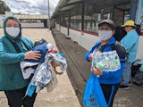 Nancy and Patricia serve at Nino Emanuel school at Chaupiloma - June 5, 2023